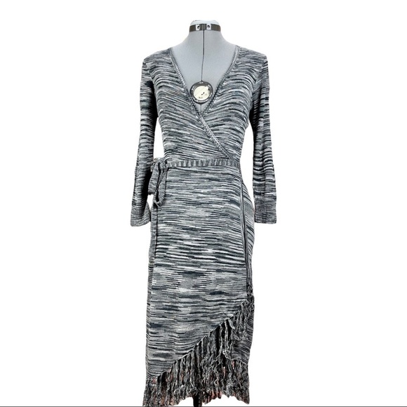 Rare Max & Cleo Women’s Sweater Faux Wrap Dress Size Small Gray/Slate - Picture 1 of 9